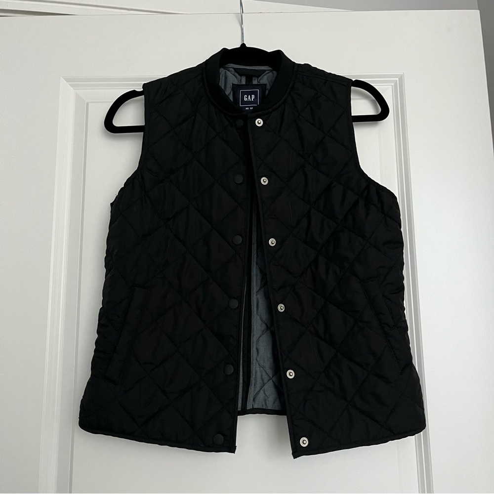 Gap Quilted Vest